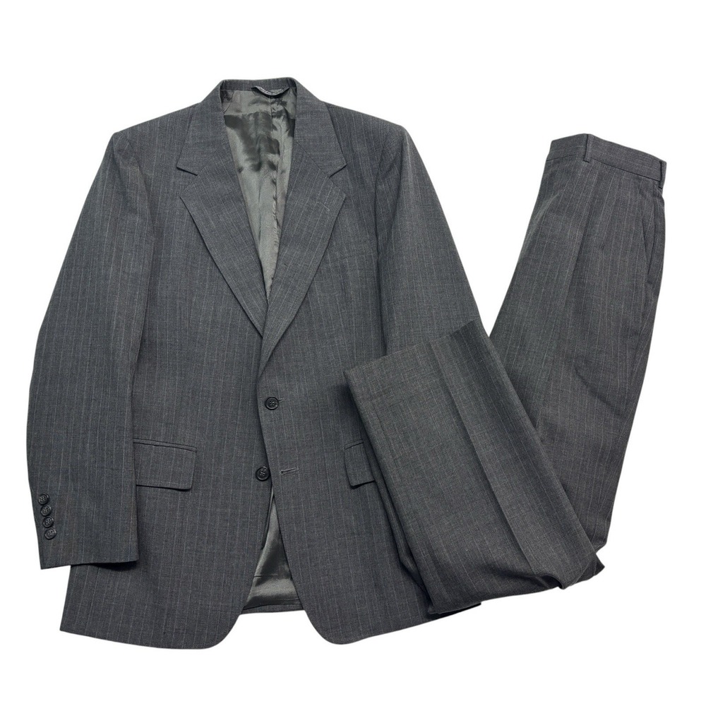 vtg Gray Pinstripe 38R 31x32‎ Oakton Ltd Wool Blend 2pc Pant Suit USA Flat Front
